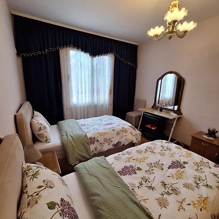 Cozyflat In The Middle Of Tirana Lägenhet Exteriör bild